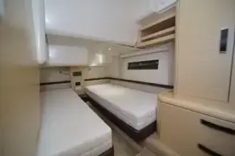 Thumbnail von Greenline 48 Fly Caruto