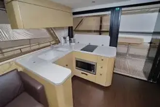 Thumbnail von Greenline 48 Fly Caruto