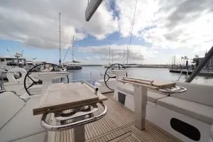 Thumbnail von Beneteau Oceanis Yacht 54