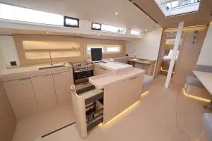 Thumbnail von Beneteau Oceanis Yacht 54