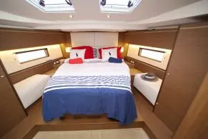 Thumbnail von Beneteau Oceanis 51.1