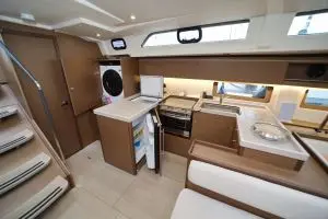 Thumbnail von Beneteau Oceanis 51.1