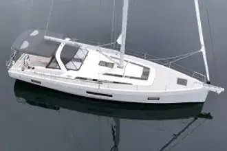 Thumbnail von Beneteau Oceanis 51.1