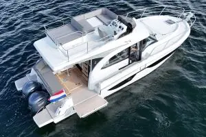 Thumbnail von Beneteau Antares 11 Fly