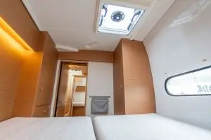 Thumbnail von Excess 11