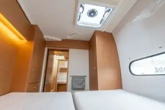 Thumbnail von Excess 11