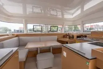 Thumbnail von Excess 11