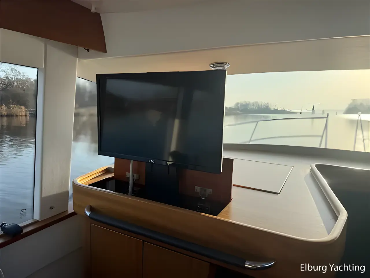 Thumbnail von Nimbus 335 Coupe