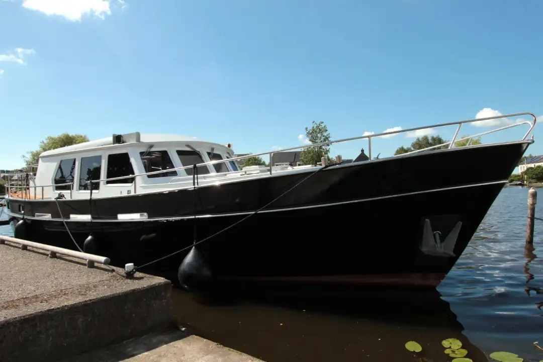 Molenmaker &amp; Mantel Kotter 14.50  Molenmaker &amp; Mantel Kotter 14.50