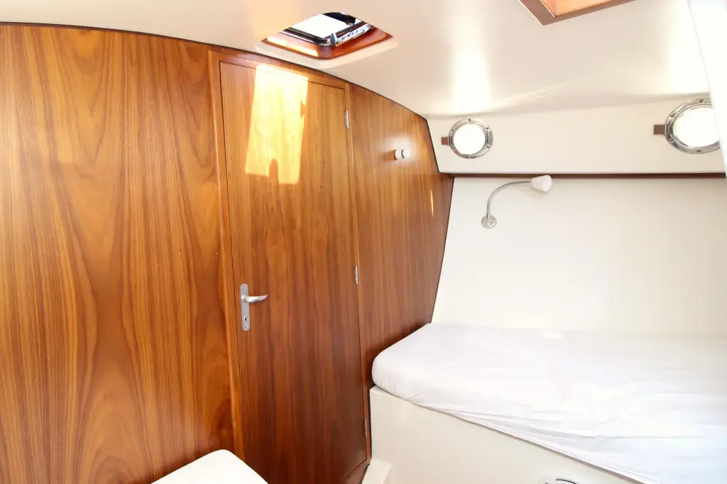 Thumbnail von Intercruiser 27 Cabin