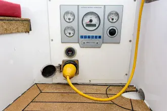 Thumbnail von Van De Stadt Madeira 44 RBS