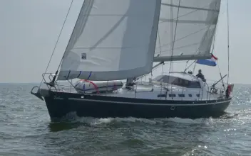 Thumbnail von Van De Stadt Madeira 44 RBS