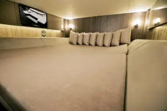 Thumbnail von Sea Ray SLX 400