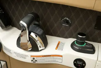 Thumbnail von Sea Ray SLX 350 Outboard