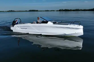 Thumbnail von Axopar 25 Cross Bow