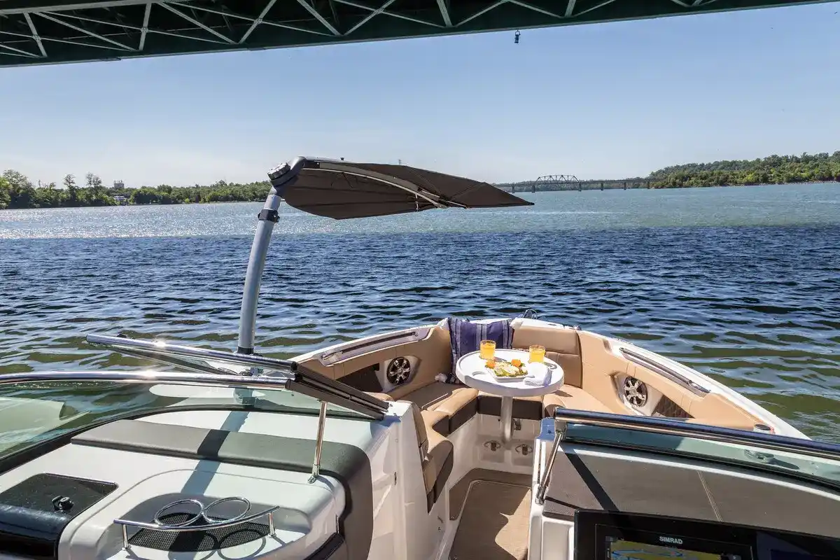 Thumbnail von Sea Ray SLX 280