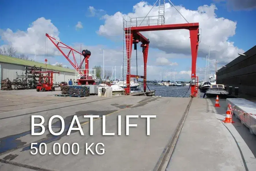 Thumbnail von Sea Ray SDX 270