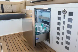 Thumbnail von Sea Ray SLX 400 Outboard