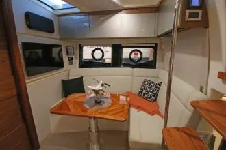 Thumbnail von Boston Whaler 405 Conquest