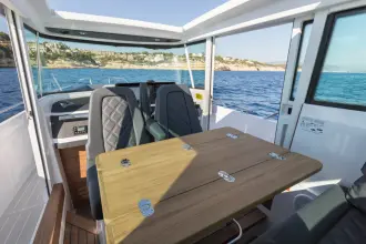 Thumbnail von Axopar 28 Cabin