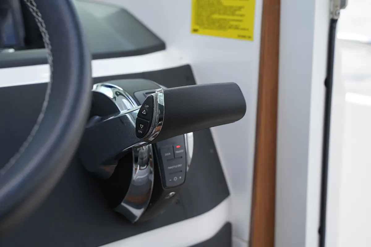 Thumbnail von Axopar 28 Cabin