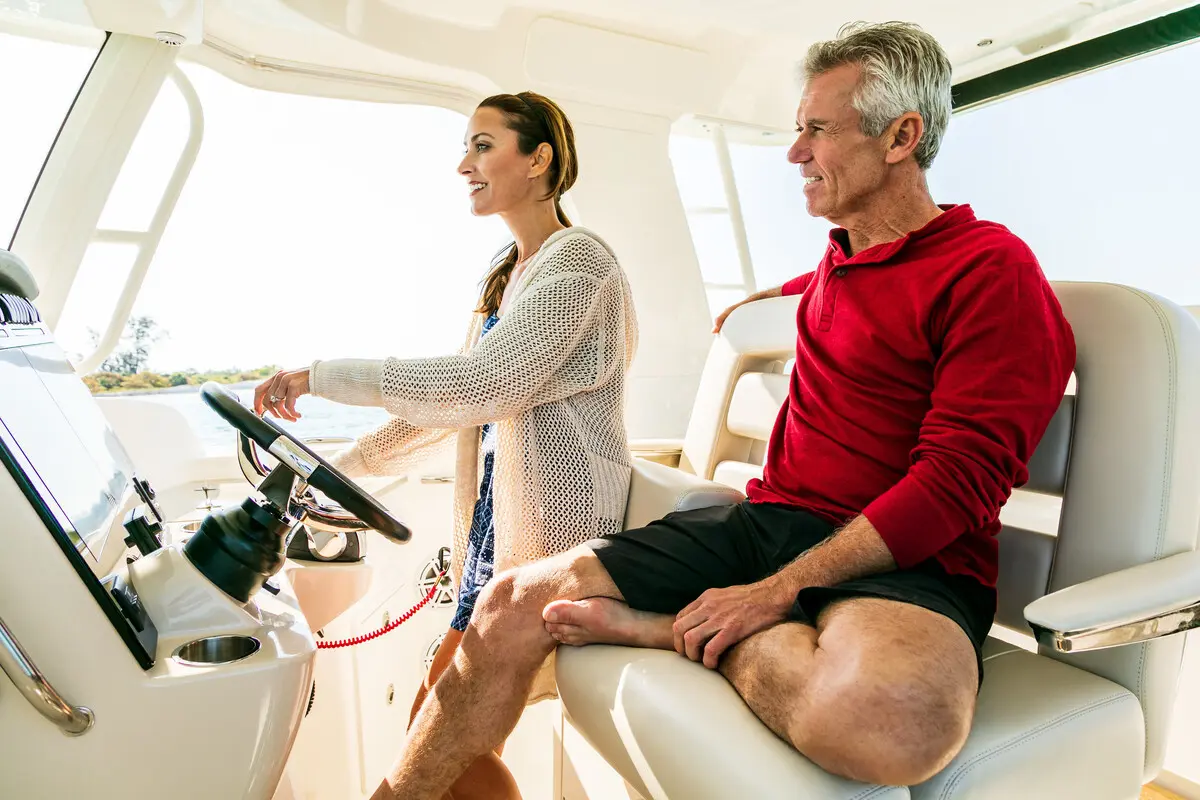 Thumbnail von Boston Whaler 350 Realm