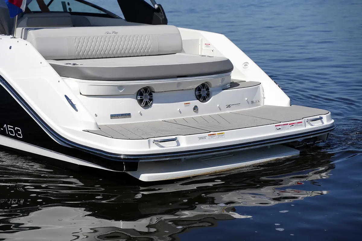 Thumbnail von Sea Ray SLX 280