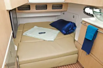 Thumbnail von Boston Whaler 380 Outrage