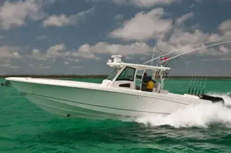 Thumbnail von Boston Whaler 380 Outrage