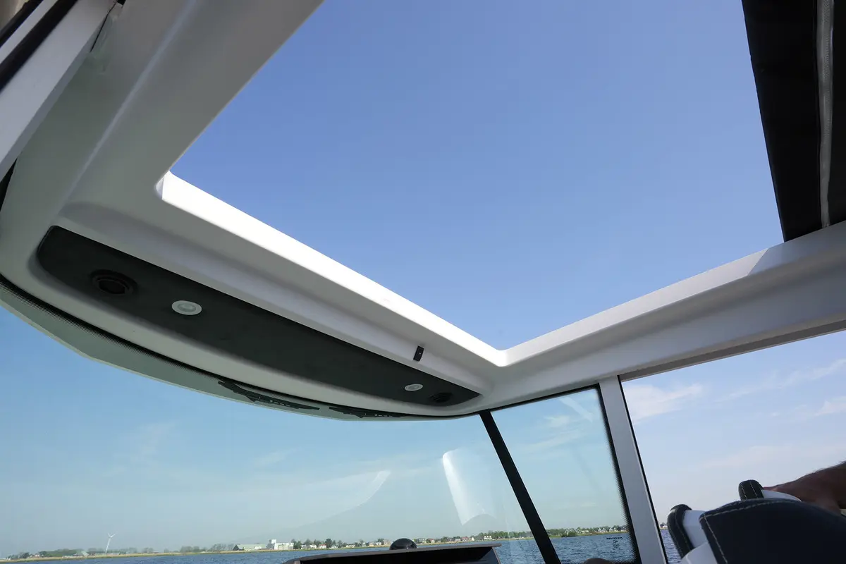 Thumbnail von Axopar 28 Cabin