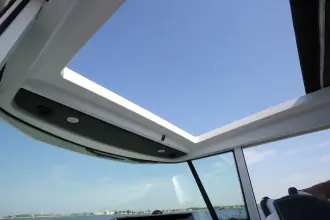 Thumbnail von Axopar 28 Cabin