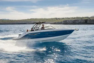 Thumbnail von Sea Ray SLX 250