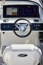 Thumbnail von Sea Ray SLX 250