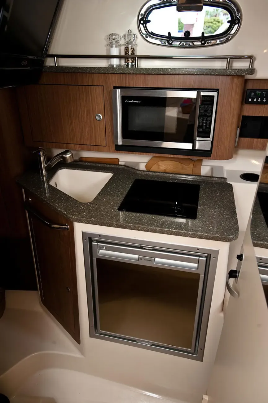 Thumbnail von Boston Whaler 285 Conquest Pilothouse Boston Whaler 285 Conquest