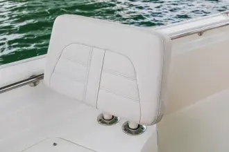 Thumbnail von Boston Whaler 210 Montauk