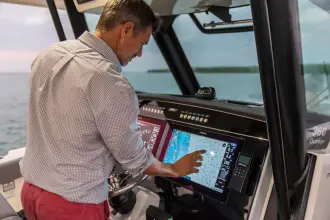 Thumbnail von Boston Whaler 360 Outrage