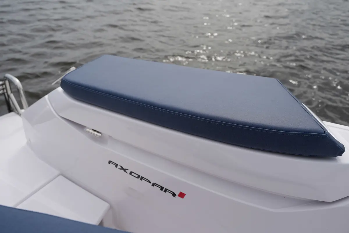 Thumbnail von Axopar 29 XC Cross Cabin