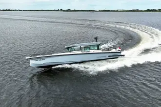 Thumbnail von Axopar 37 Sun Top BRABUS Trim Axopar 37 XC Cross Cabin Mediterrana Edition