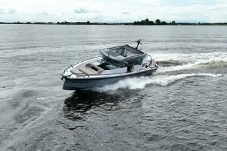 Thumbnail von Axopar 37 Sun Top BRABUS Trim Axopar 37 XC Cross Cabin Mediterrana Edition