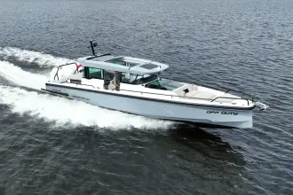 Thumbnail von Axopar 37 Sun Top BRABUS Trim Axopar 37 XC Cross Cabin Mediterrana Edition