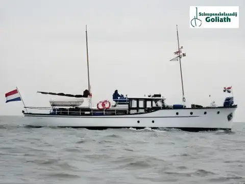 De Vries Lentsch Bakdeksalonkruiser 18.00 Charlotte B.