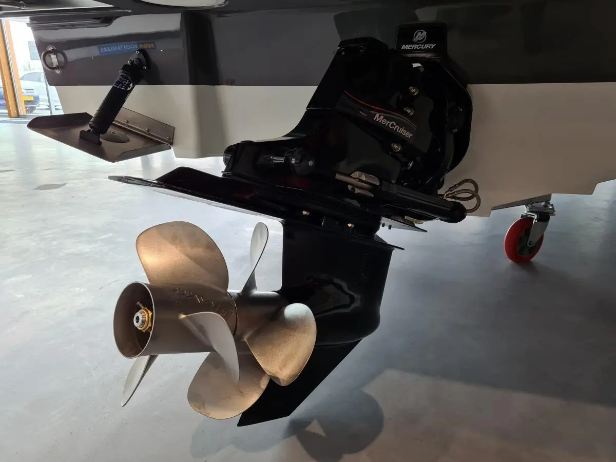 Thumbnail von Sea Ray Sundancer 265