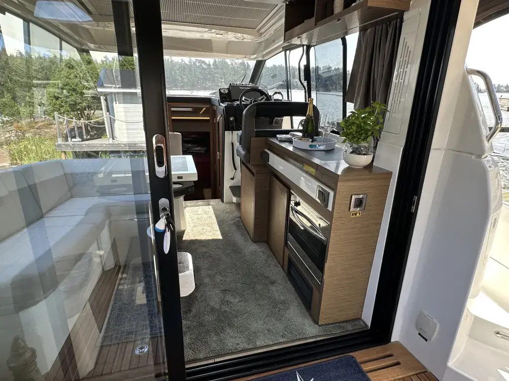 Thumbnail von Jeanneau NC 33