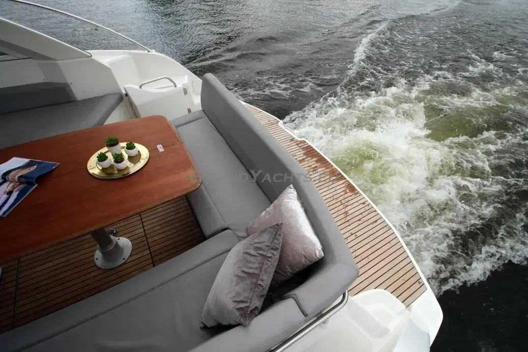 Thumbnail von Beneteau Gran Turismo 38