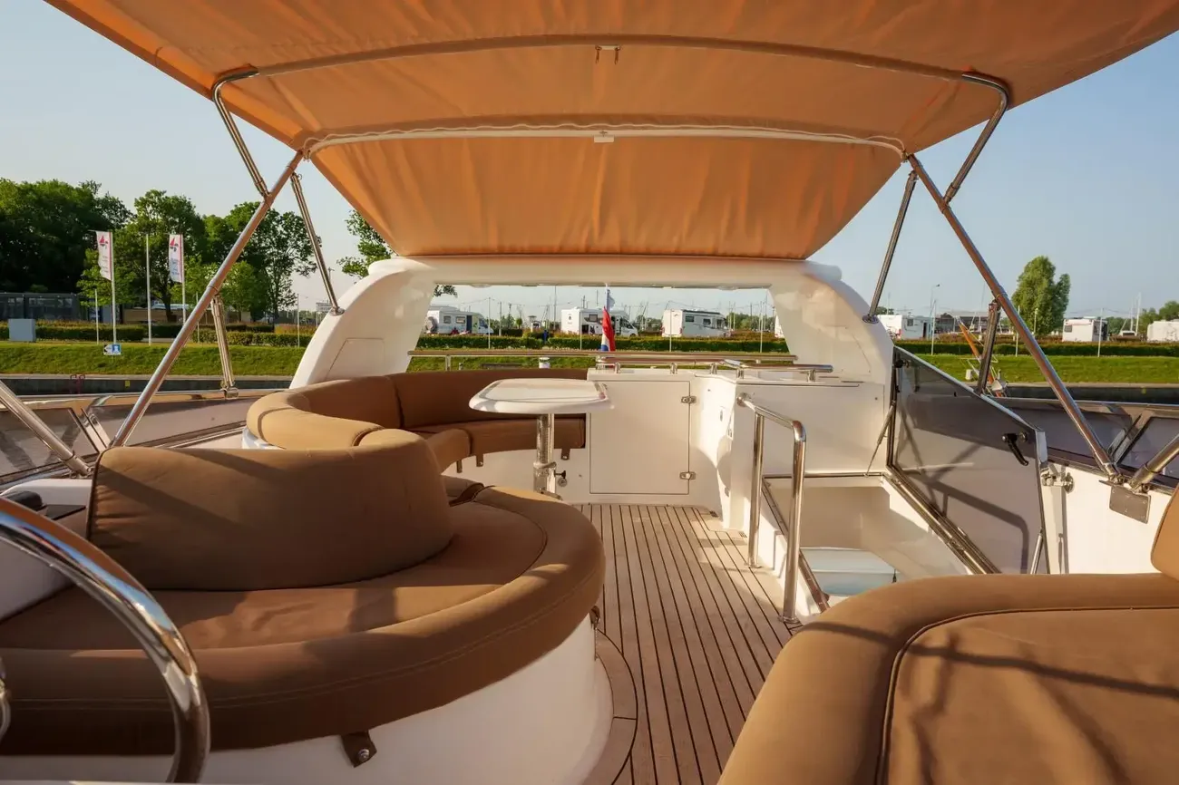 Thumbnail von Elegance 54