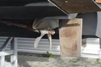 Thumbnail von Cruisers Yachts 330 Express