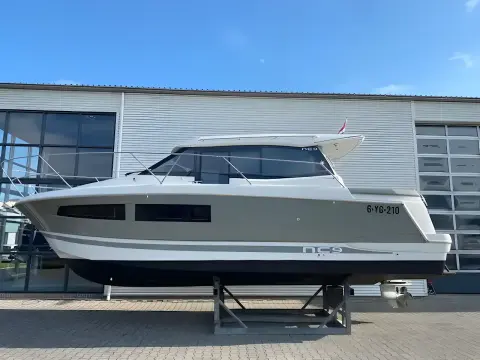Jeanneau NC9