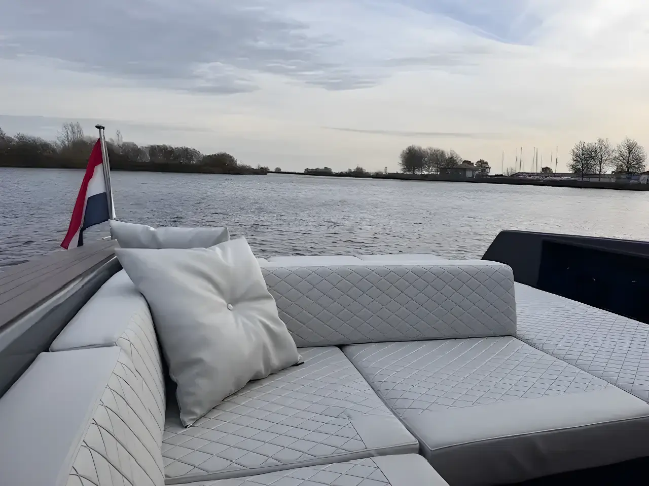 Thumbnail von Vandutch 40