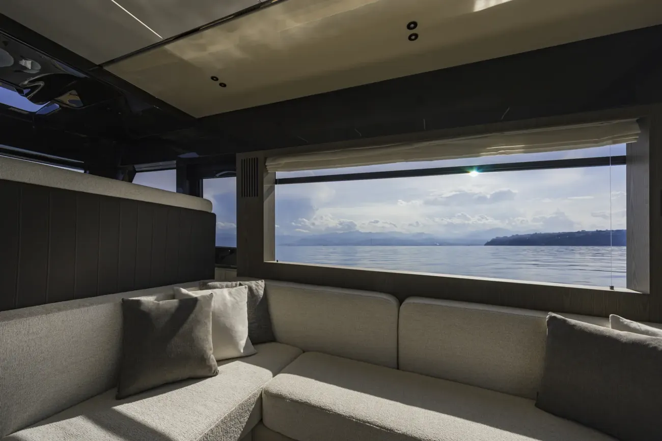 Thumbnail von Invictus ST550