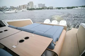 Thumbnail von Italia Yachts IY 43 veloce